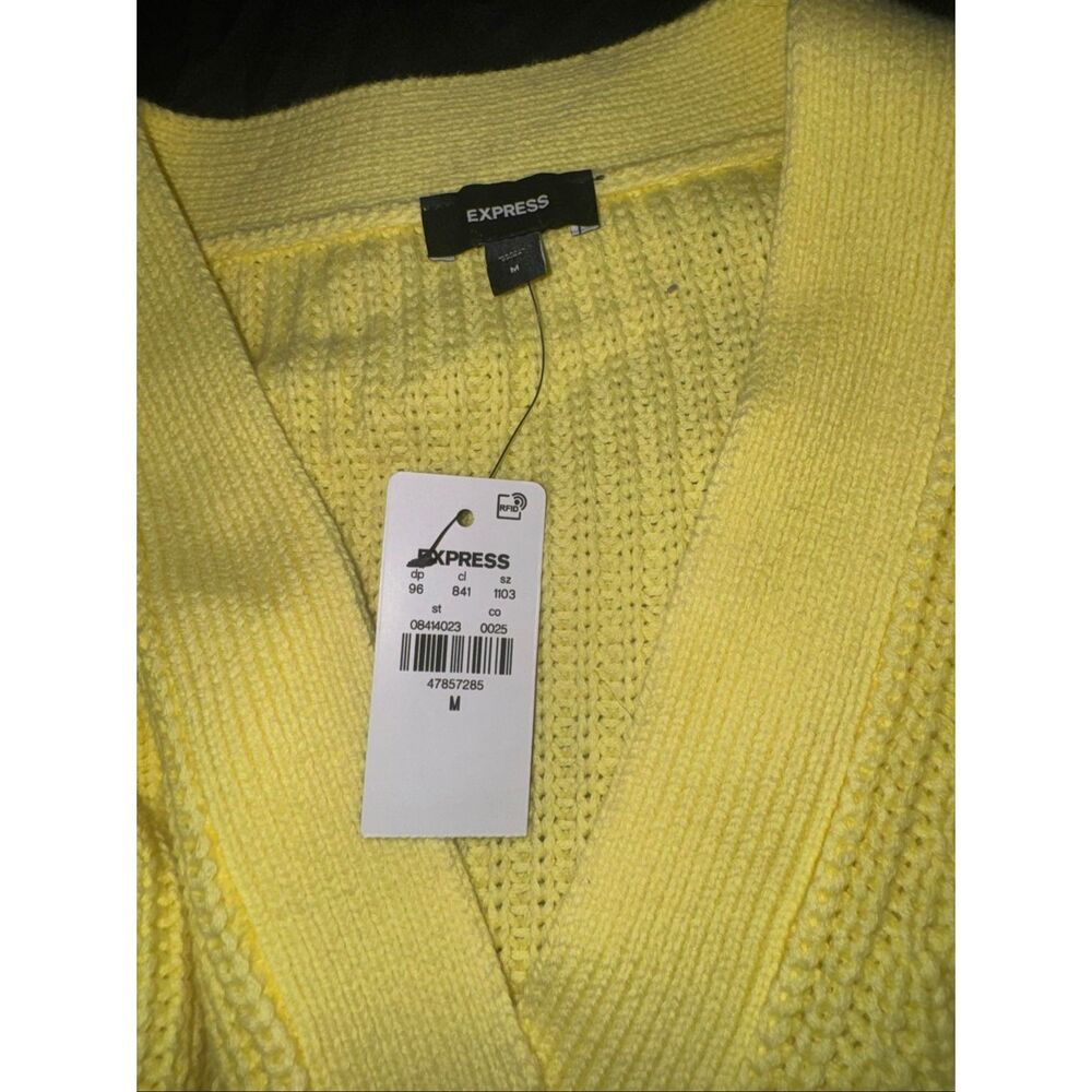 Net Express cropped sweater size medium - Picture 2 of 4